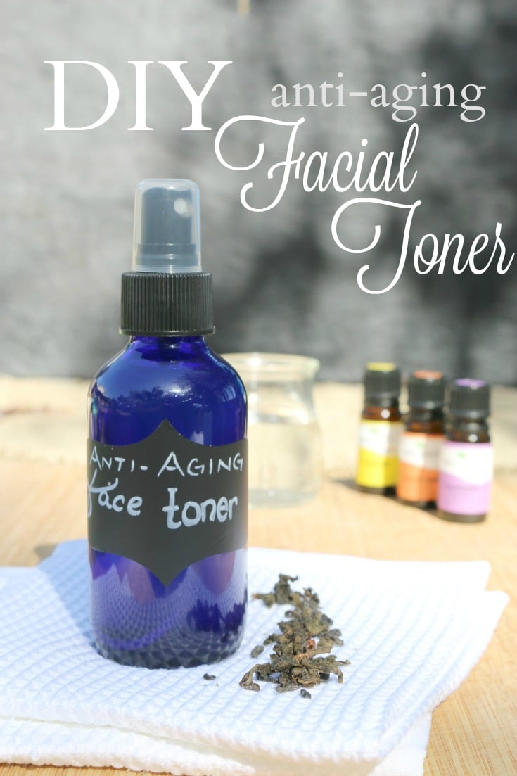 Simple Anti-Aging Face Toner - ditch all the toxic beauty products and find out just how easy it is to make face toner with anti-aging properties.