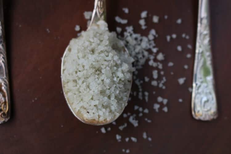 The REAL FOOD Guide to Salt: Check out the guide to this very essential nutrient. Himalayan, Celtic, Maldon, etc... which one is best for all the different purposes. 